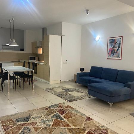 Sliema 2Bed With Backyard Apartman Kültér fotó